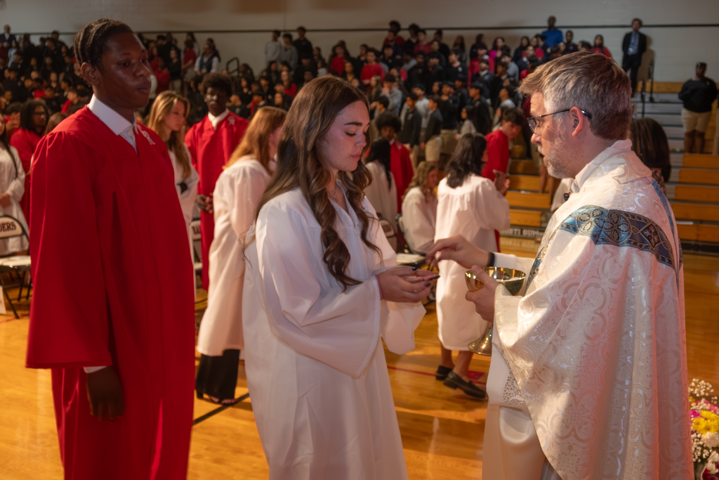 CRHS May Crowning