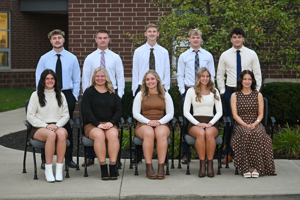 homecoming court