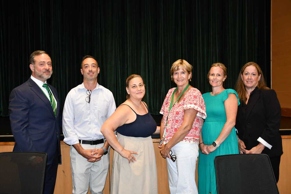 Carle Place Board of Education holds reorganization meeting