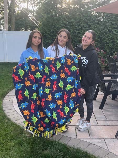 Girls Varsity Soccer Team Gives Back to the Community