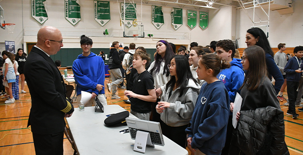Carle Place students explore future pathways at Career Fair