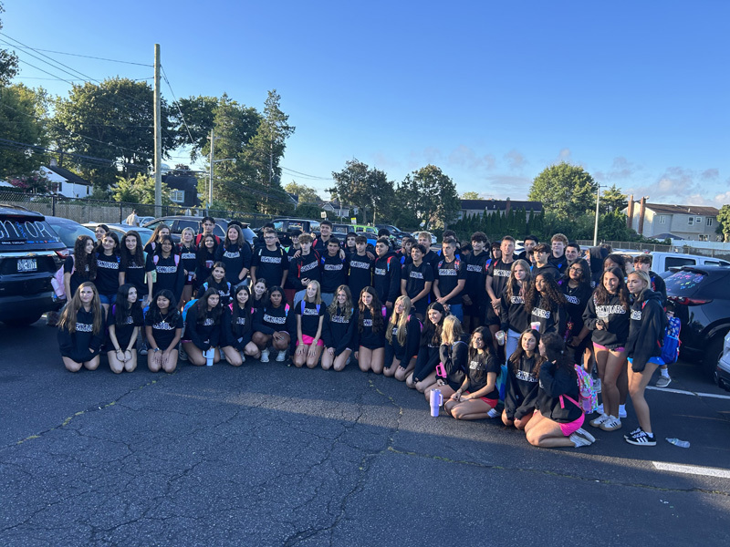 large group photo outdoors