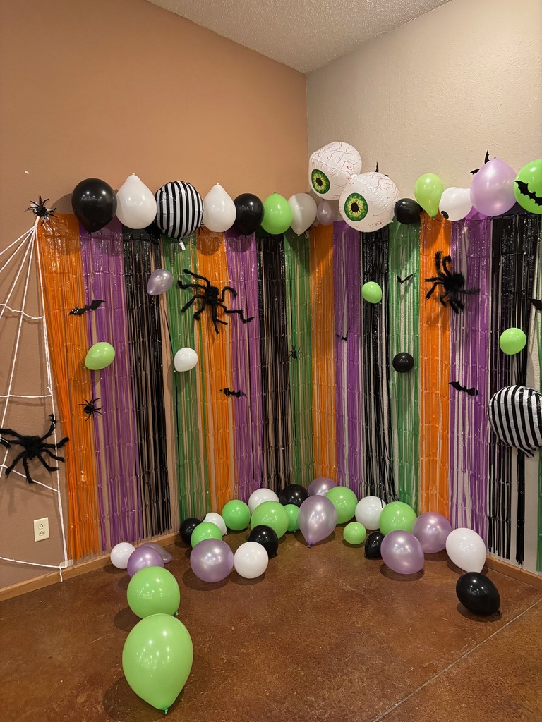 zombie ball streamer decor and photo area
