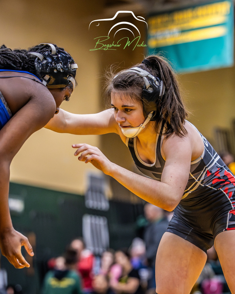girls wrestling