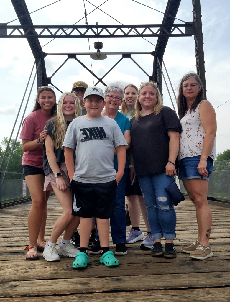Ms. Shoemaker visited family in Montana!