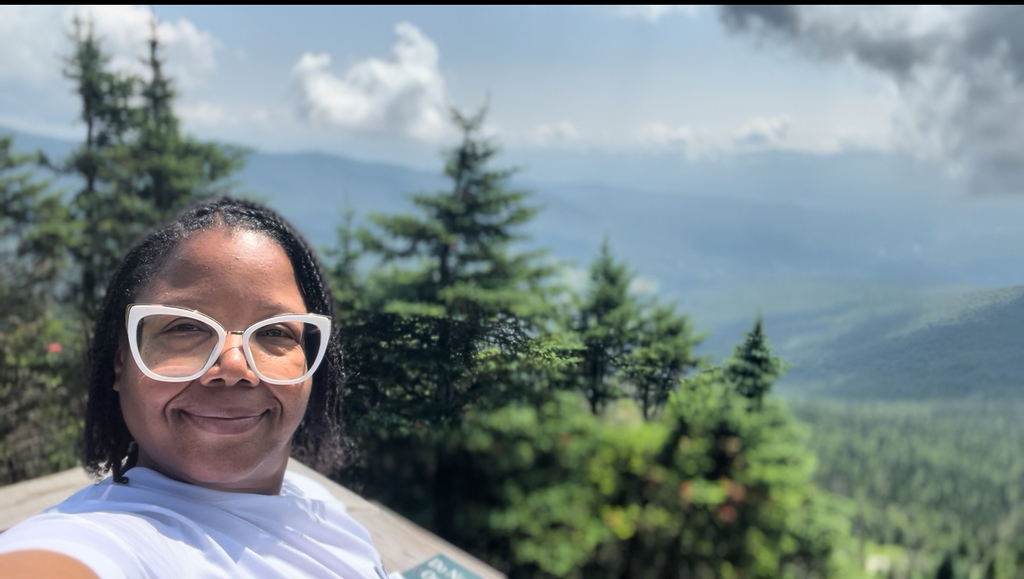 Ms. Sanders enjoyed Stowe, VT, the beautiful Green Mountain State! 
