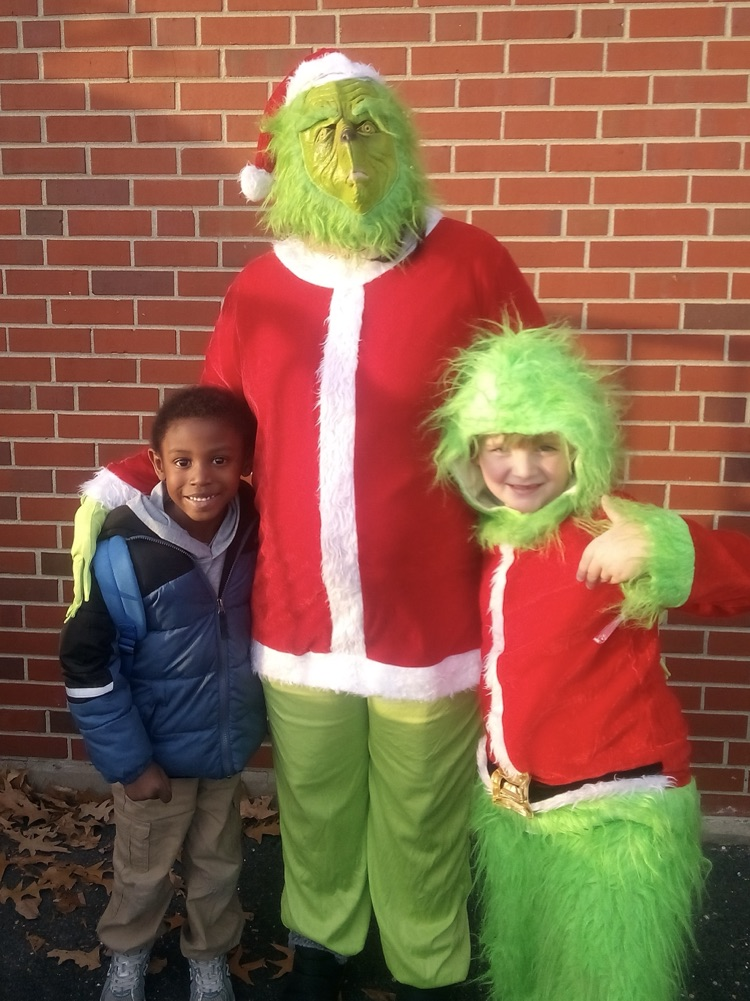 Grinch , Jr & a fan