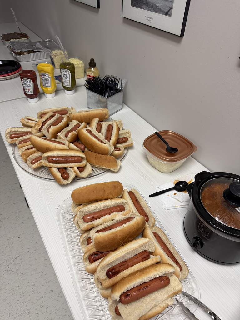 hotdog lunch