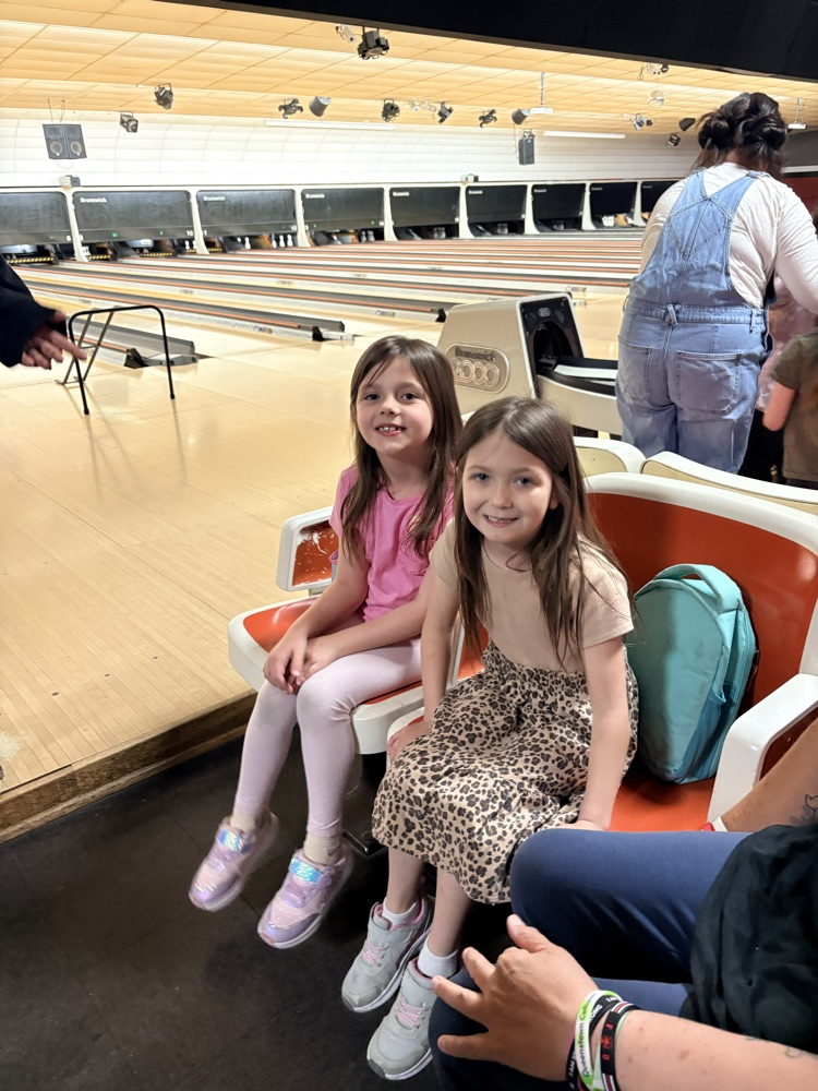 1st grade bowling trip