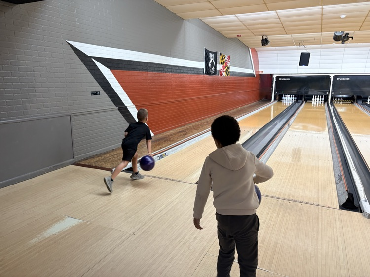 1st grade bowling trip