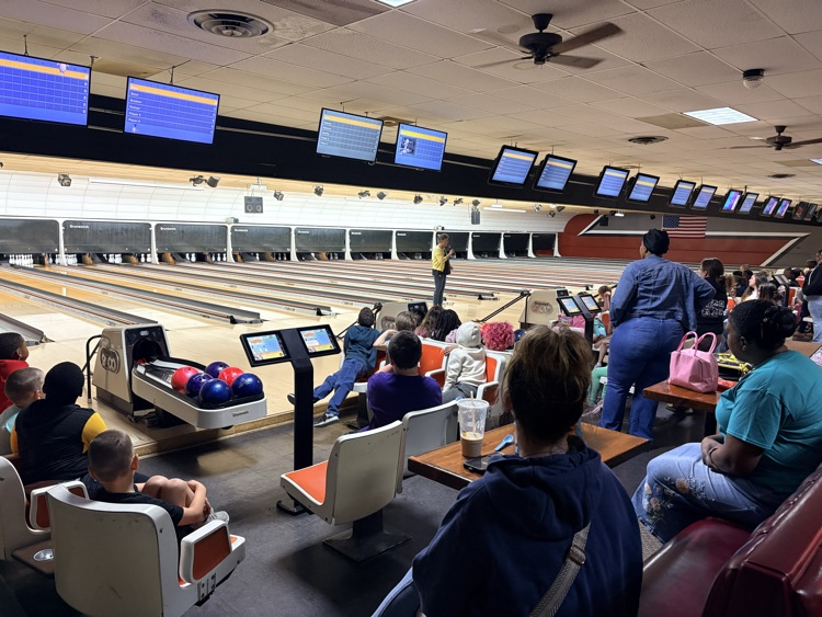 1st grade bowling trip