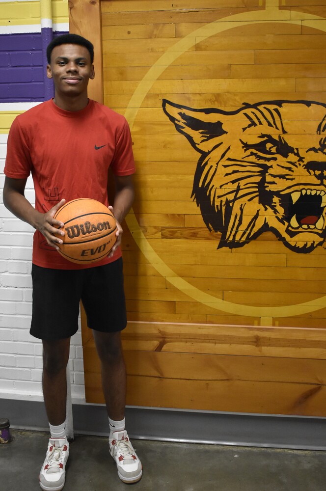 Senior Cainaan Sumner