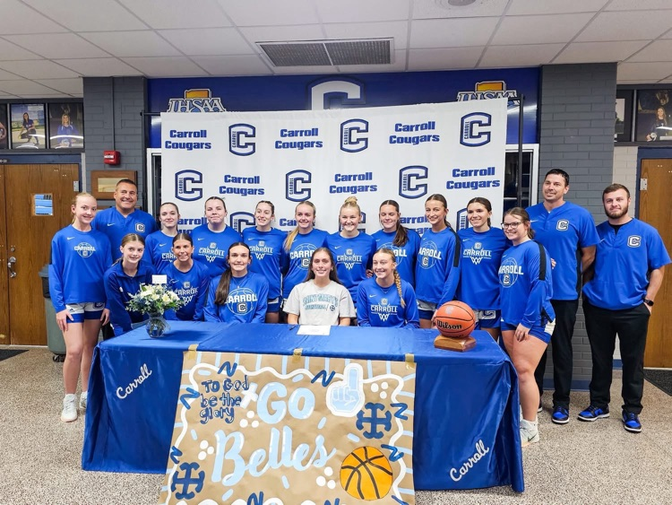 Olivia Schroder and teammates