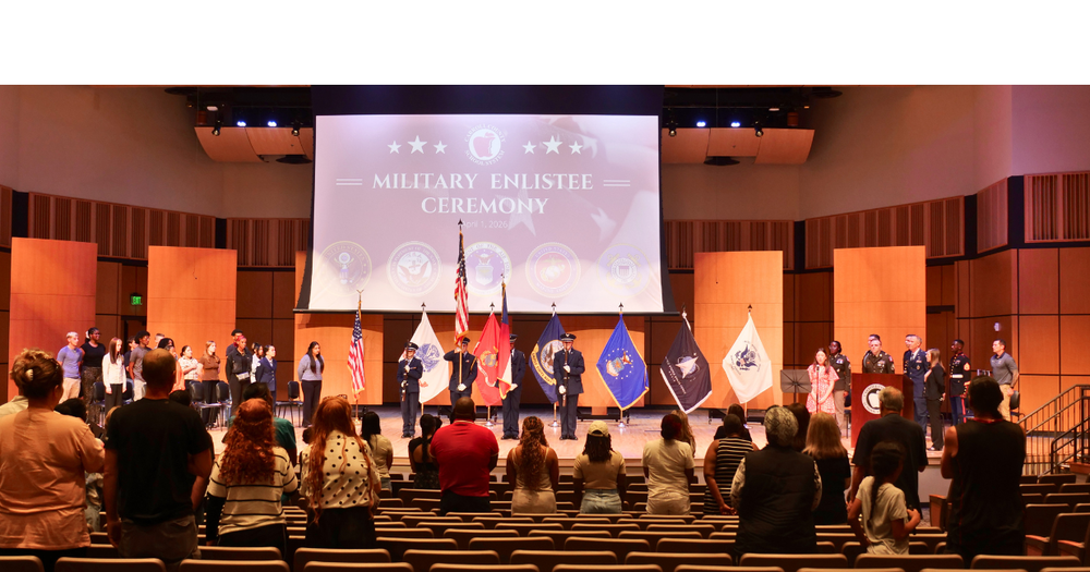 military enlistee ceremony