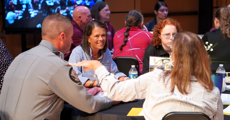 whitesburg elementary staff work with police