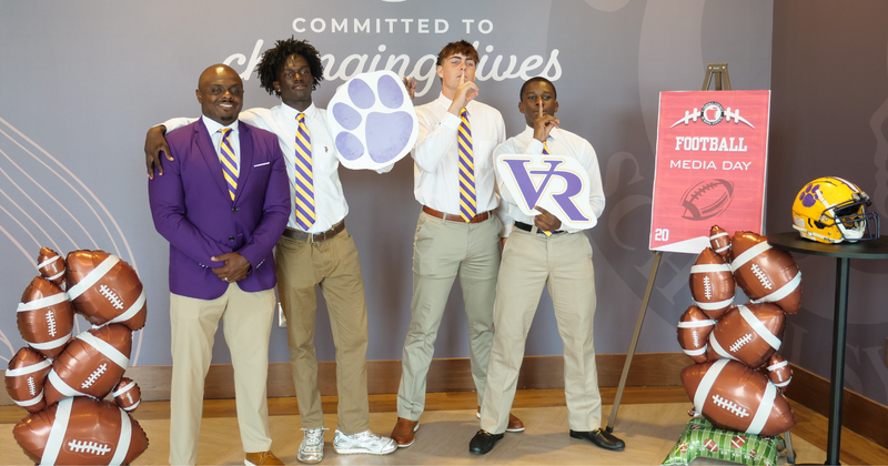 villa rica players pose