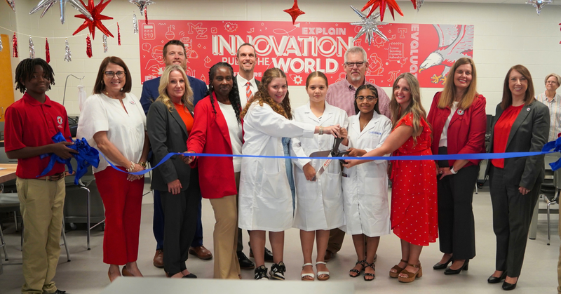stakeholders cut the ribbon on the new stem innovation lab at MZMS