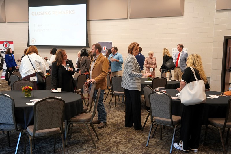 Realtor breakfast crowd