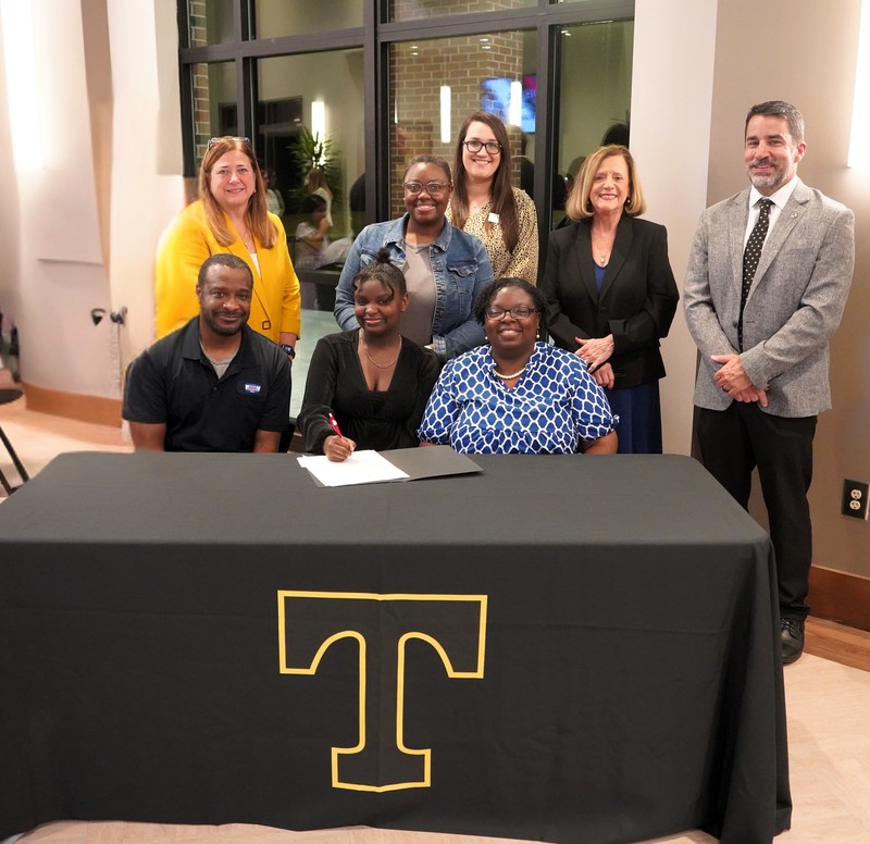 Temple REACH Scholar