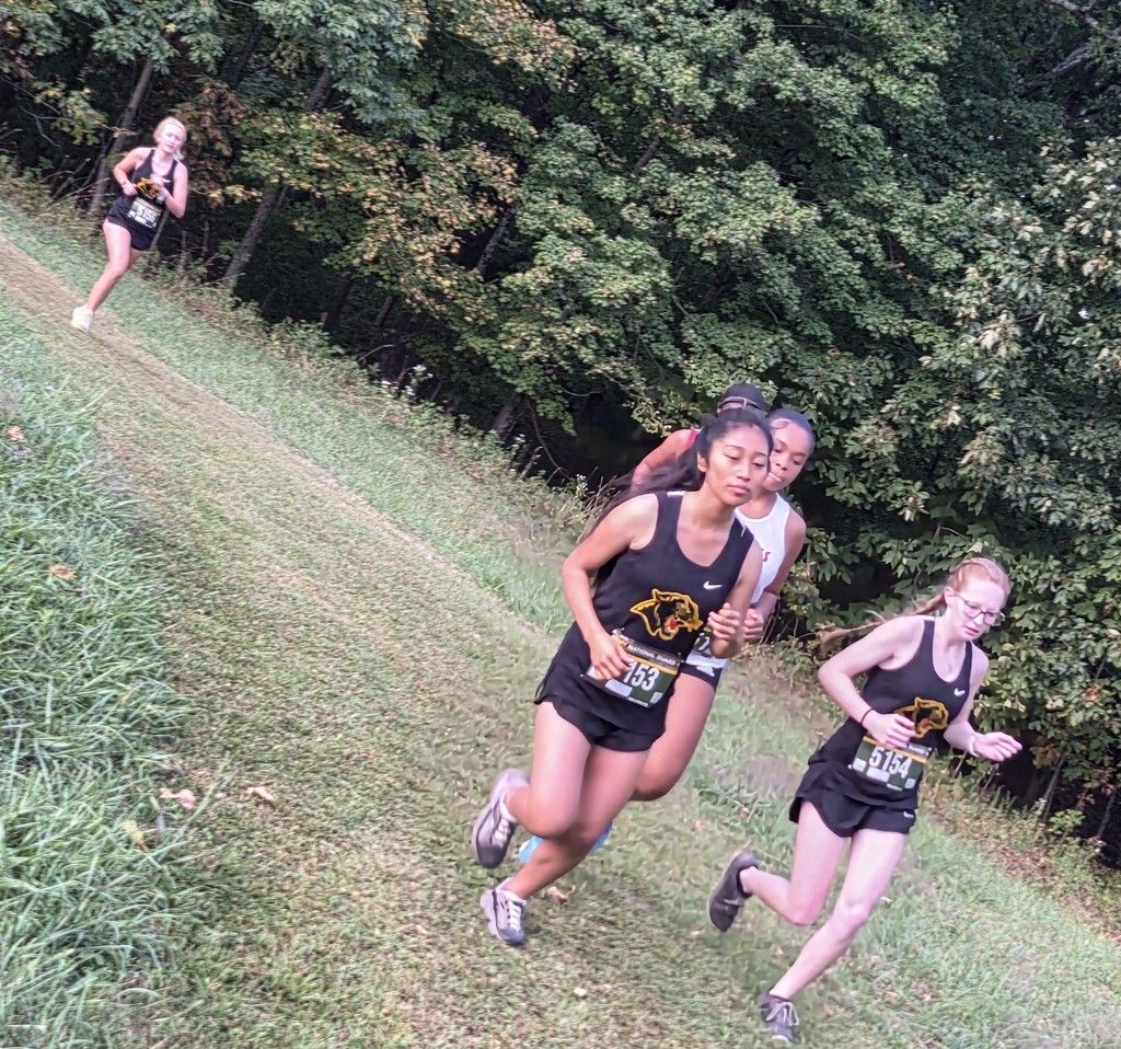 students running