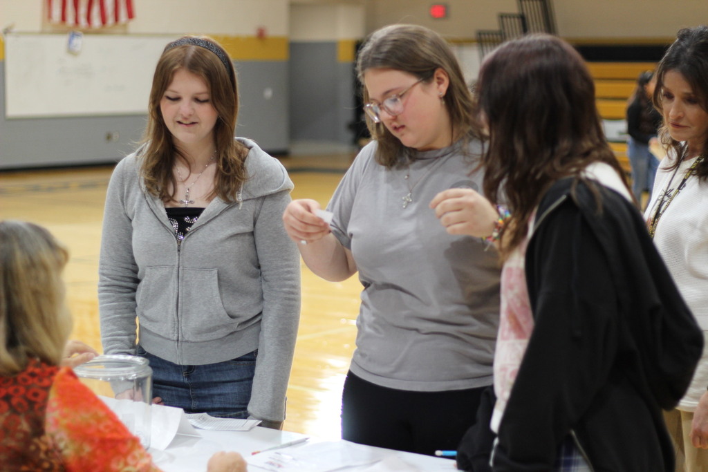 The eighth grade 4H reality fair.