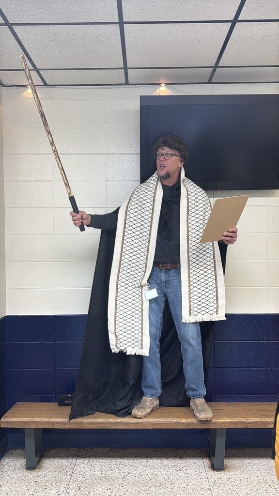 counselor performing