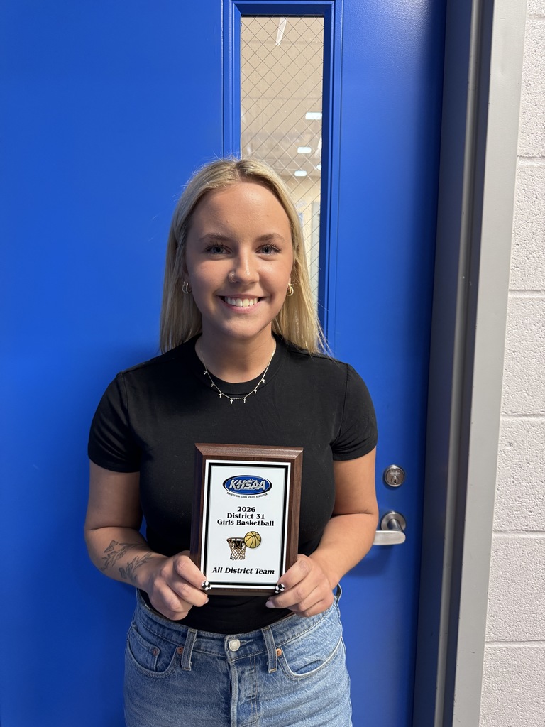 Basketball player with award
