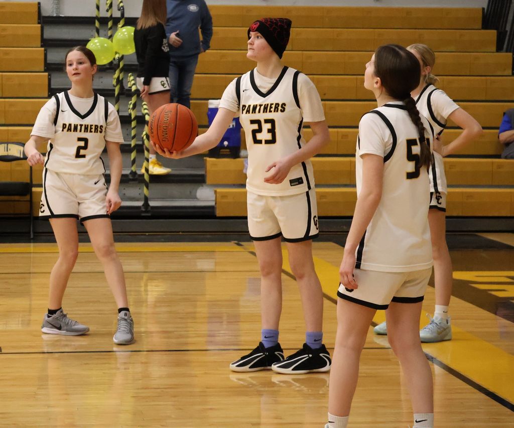 girls playing basketball