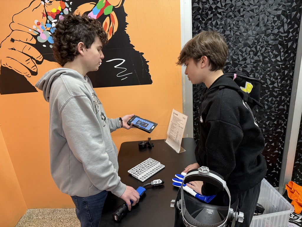 8th Grade Students working on career labs.