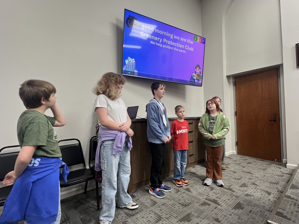 students giving presentation