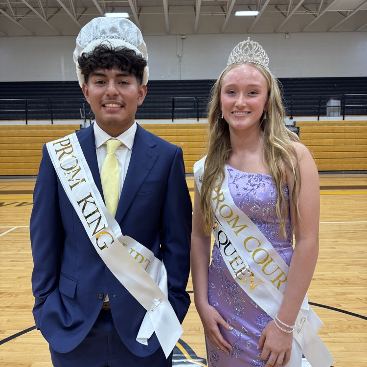 prom king and queen 