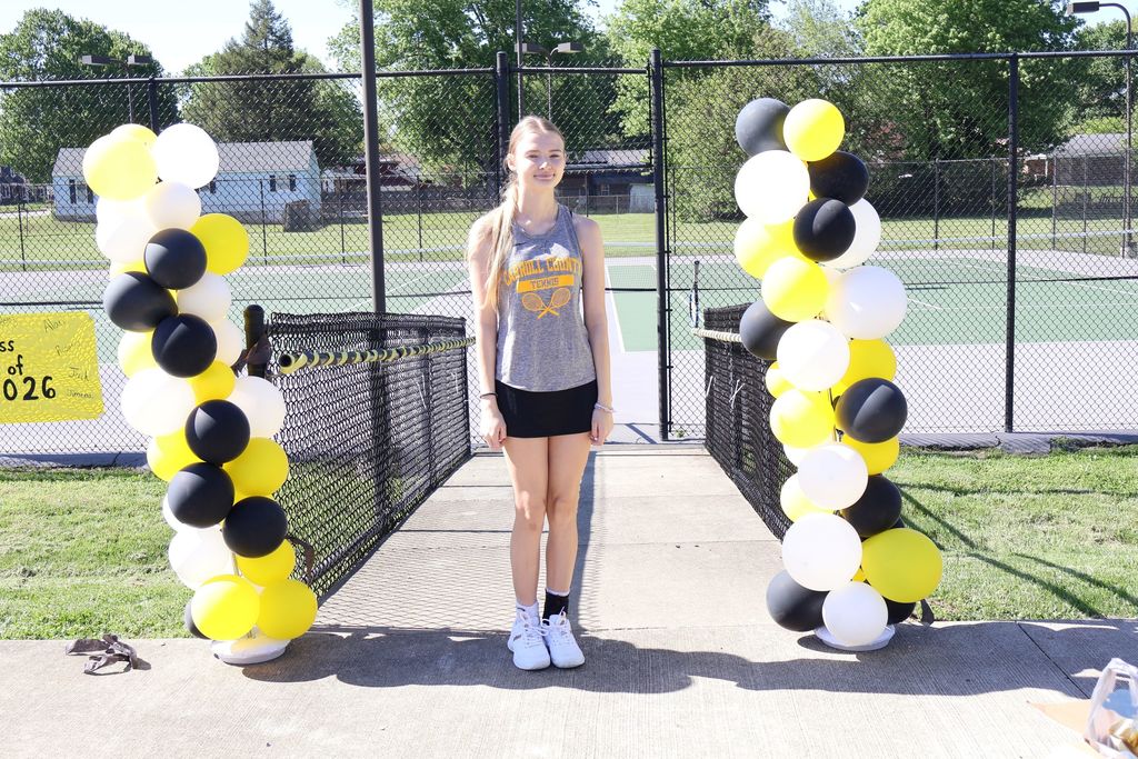 tennis team senior night