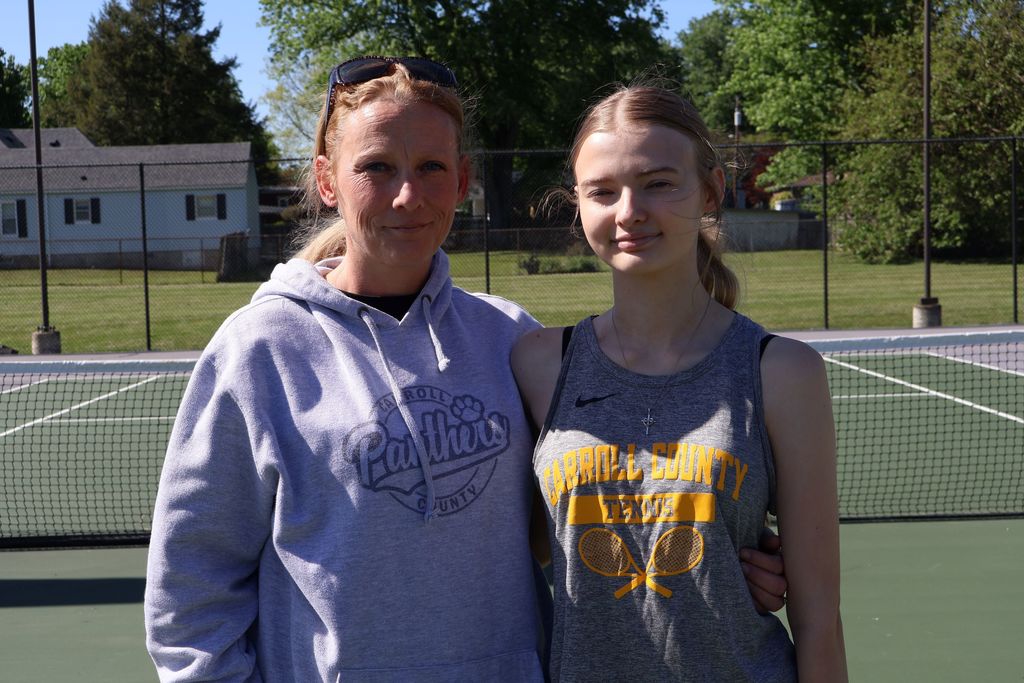 tennis team senior night