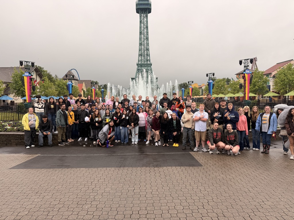 senior trip to King's Island
