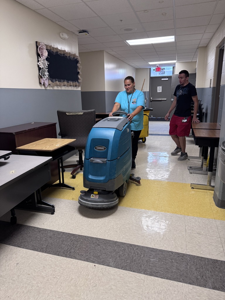 Custodian buffing floor