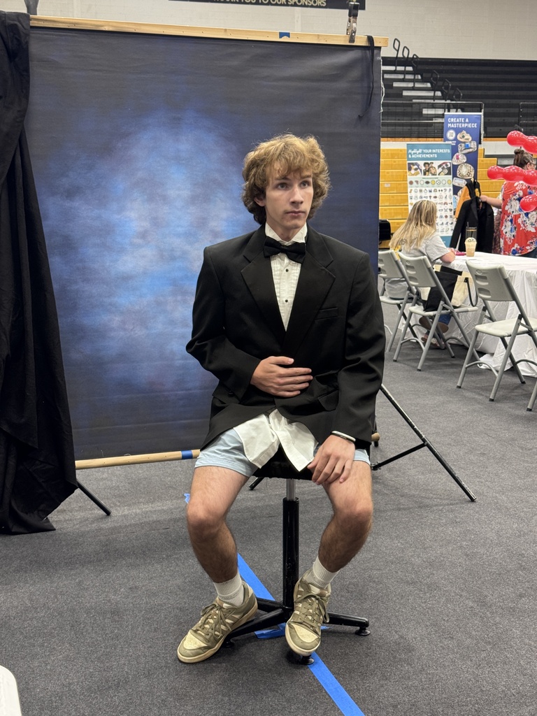 student at senior startup