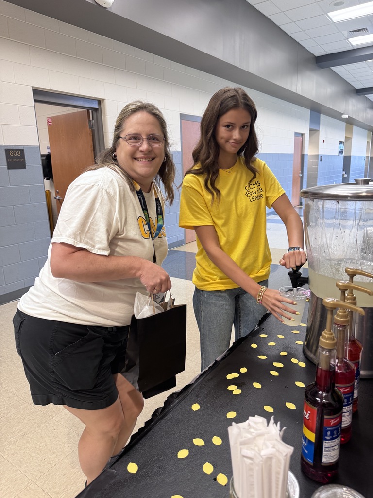 Staff getting flavored lemonade