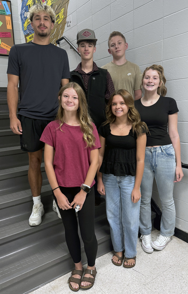 Homecoming prince and princess candidates