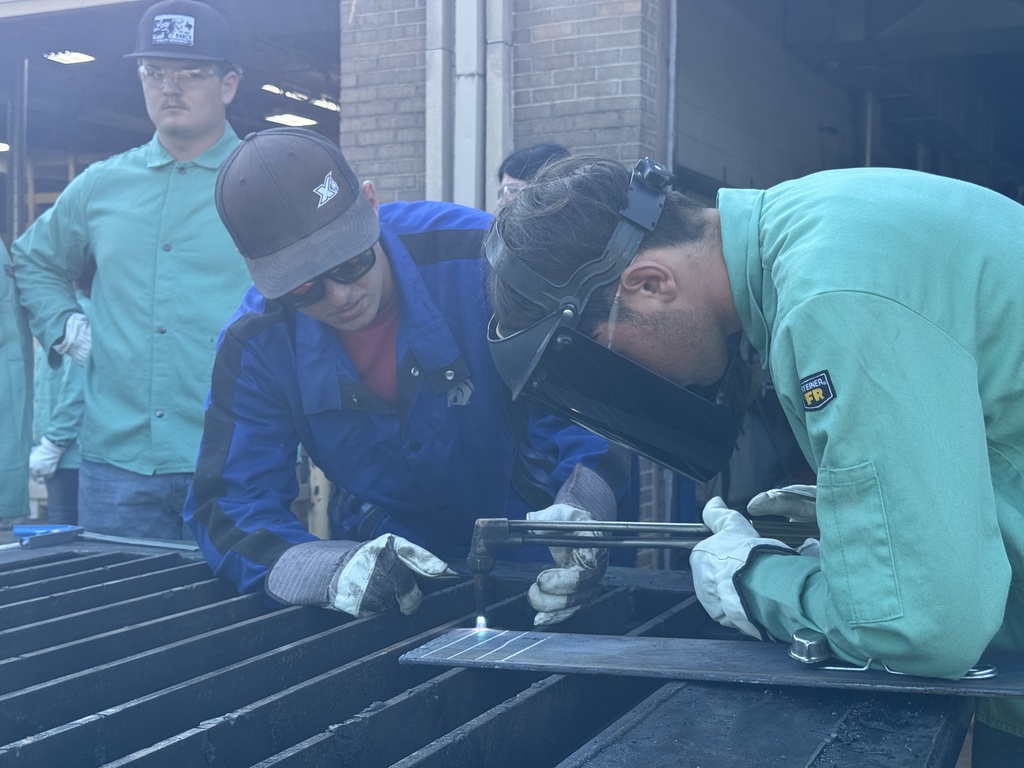 welding students