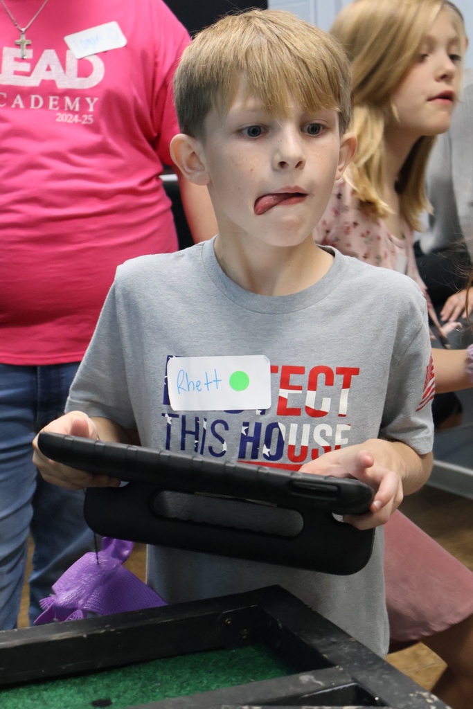 student at STEM night