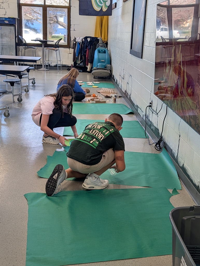 students designing golf course