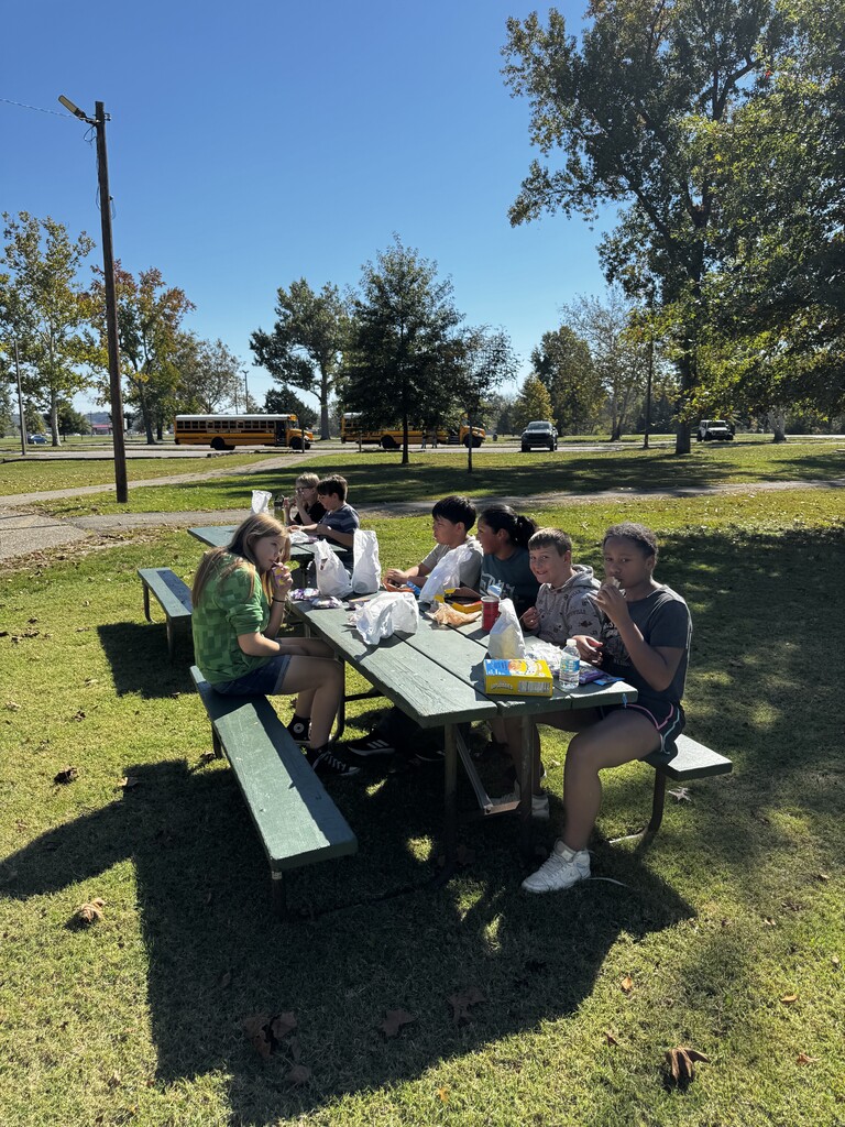 Photo from Orchestra Trip of students having lunch together