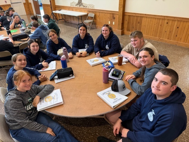 FFA Students Learning