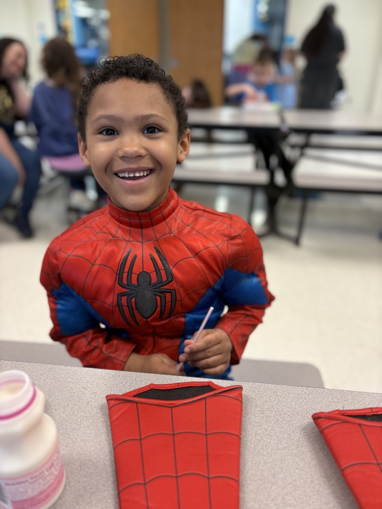 This web-slinging hero swings through the city proving that with great power comes great responsibility.