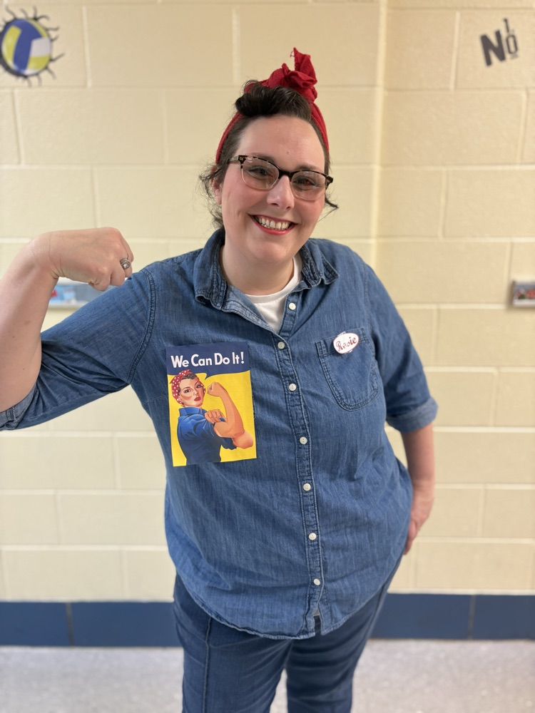 This bandana-wearing worker rolled up her sleeves to help build planes during World War II and reminded everyone, “We can do it!” 