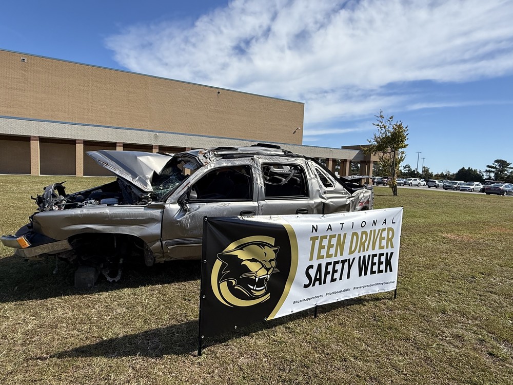 Crashed car teen driver safety week