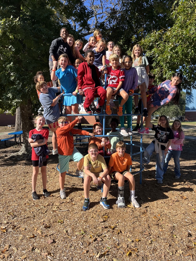 Picture of MCES students wearing orange