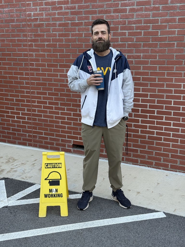 Photo of students at MCES dressed in Pajamas for Red Ribbon Week's PJ Day