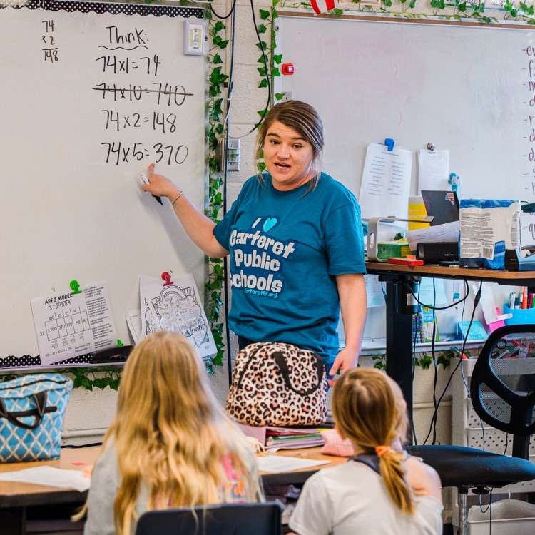 I love CCPS T-shirts