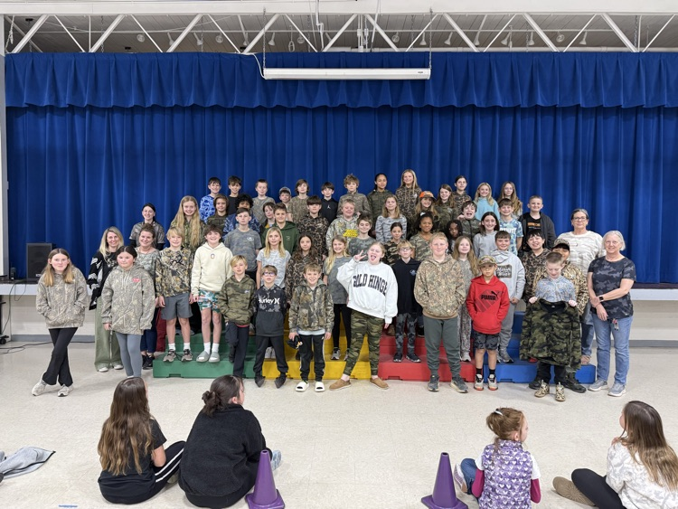 5th grade MCES students wearing camo